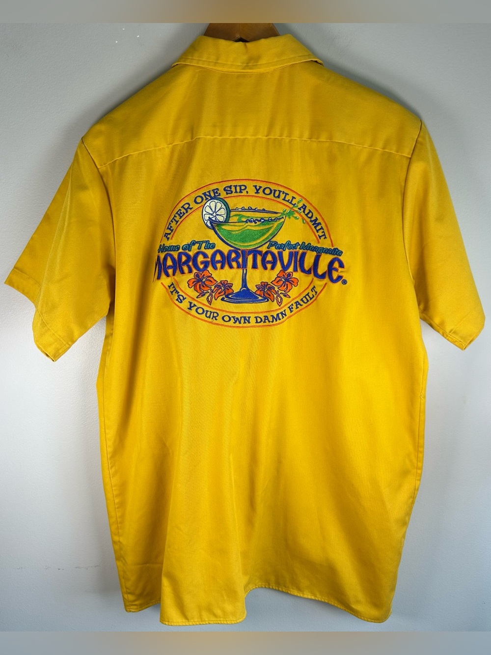 VTG Jimmy Buffett's Margaritaville Men’s Button Down Shirt Sz M Embroidered EUC